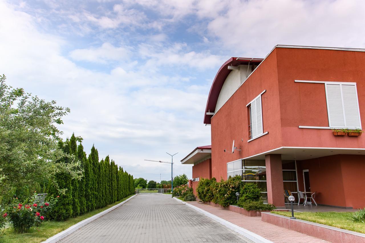 Hotel Torontal Timisoara Exterior photo